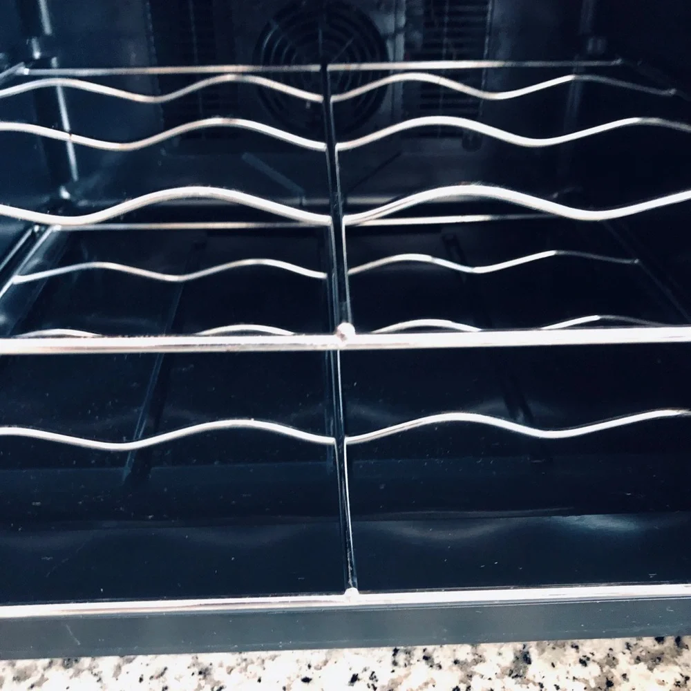 Emerson 8- Bottle Countertop Wine Cooler